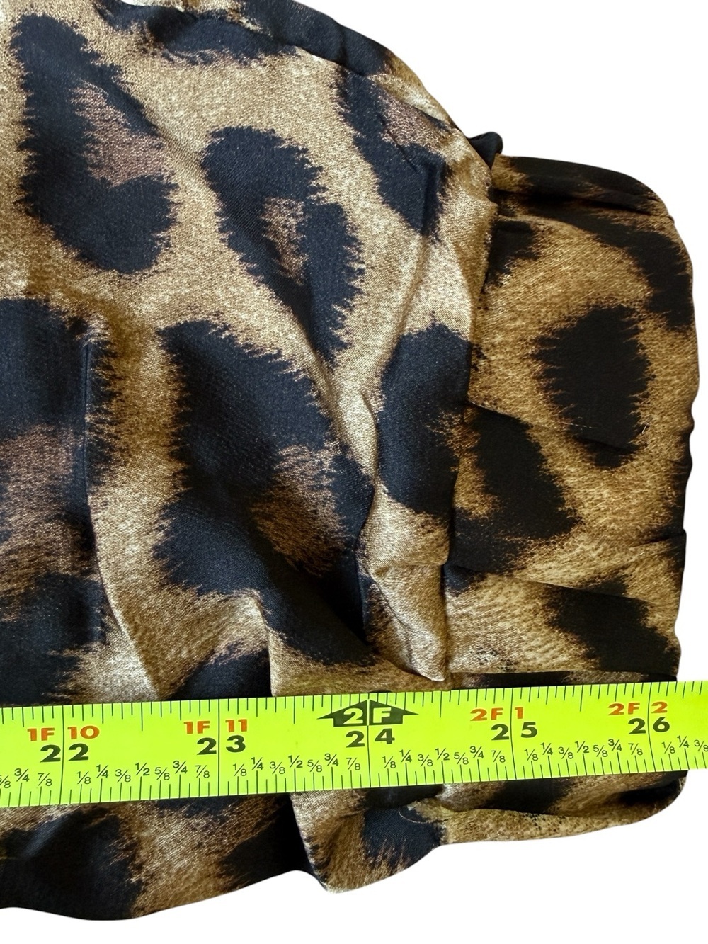 Hayden Los Angeles Leopard Print Satin Jogger Pants Paperbag Waist Boho Chic S - Picture 6 of 9